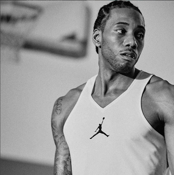 NBA球员数据统计：助攻、得分、篮板排行,（NBA球员榜单：得分、助攻与篮板统计）