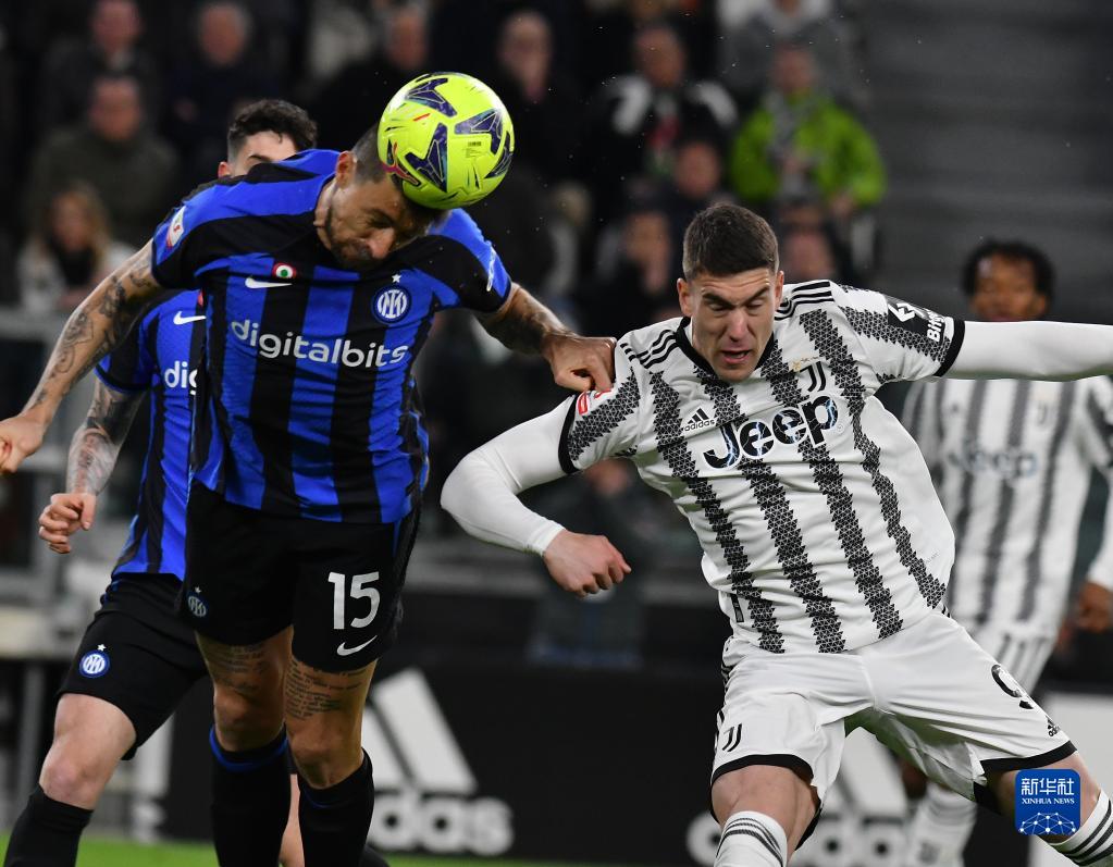 巴恩斯空砍准三双，猛龙7人得分上双，3分惜败湖人（巴恩斯准三双难救主，猛龙七人上双，三分憾负湖人）