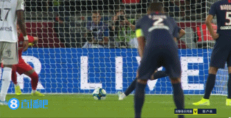 此前对阵拜仁时扭伤左膝，努诺-门德斯本周四恢复了训练