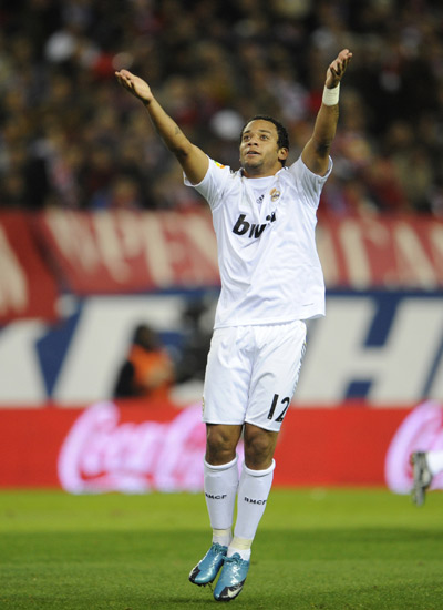 传闻：蓝鹰埃弗顿关注梅斯16岁前锋，身高193已亮相法甲