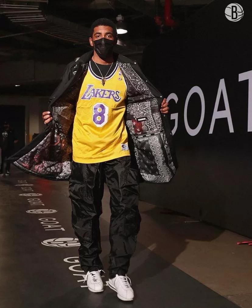 西班牙人2-1塞维利亚，罗伯托-费尔南德斯、佩雷-米利亚破门（西班牙人2-1击败塞维利亚，罗伯托-费尔南德斯与佩雷-米利亚相继破门）