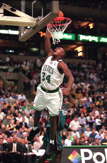 前巴萨高管谈拉波尔塔：主席之责是管理俱乐部，而非据为己有（前巴萨高层谈拉波尔塔：主席职责是经营俱乐部，而非把俱乐部当私产）