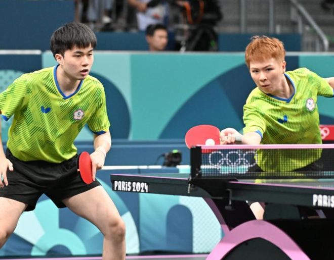 脱维亚的中 脱维亚的中